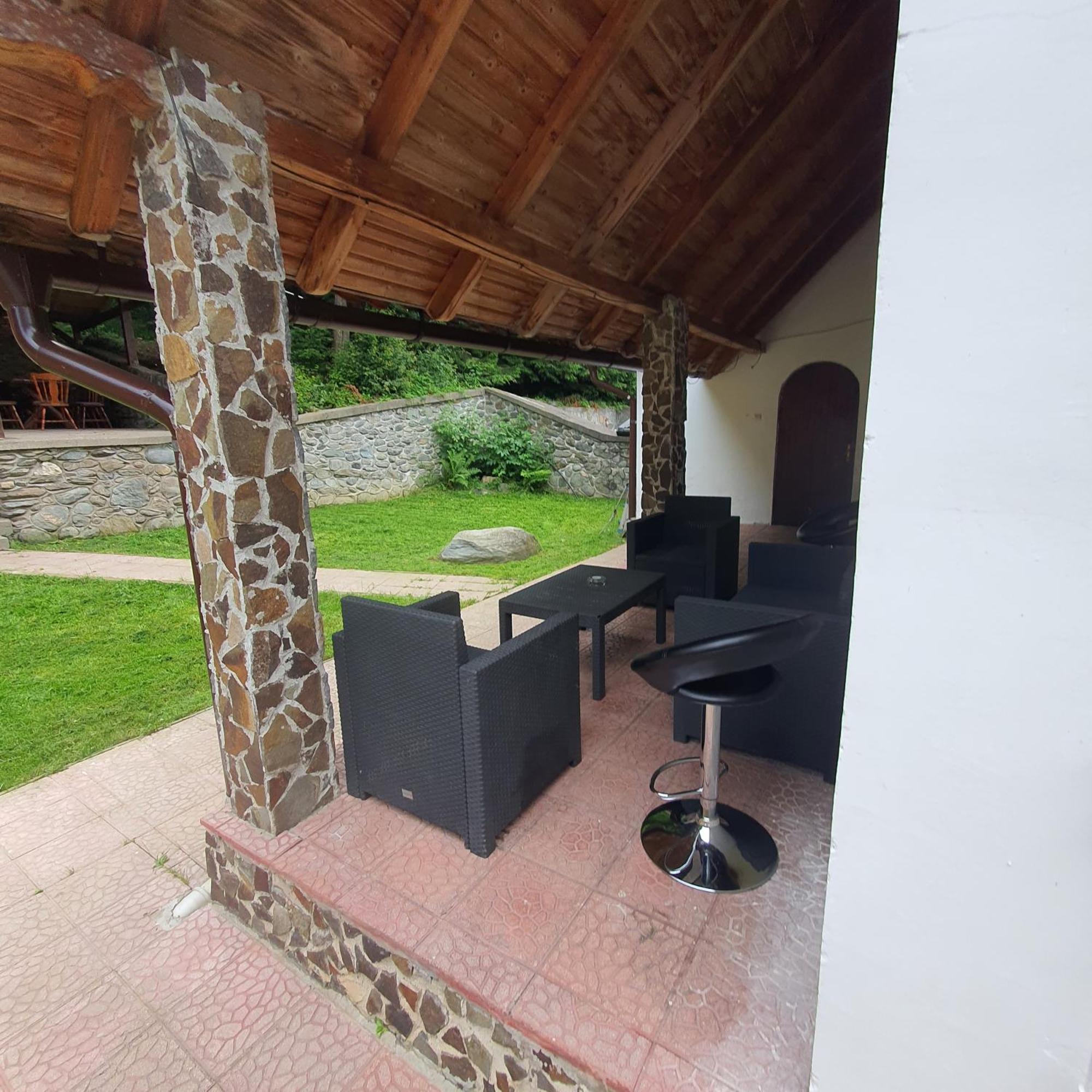 Vila Luca'S Cârțișoara Room photo